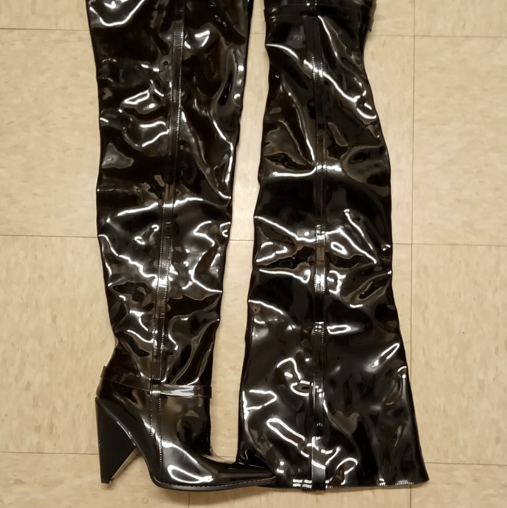 Patent leather thigh-high boots